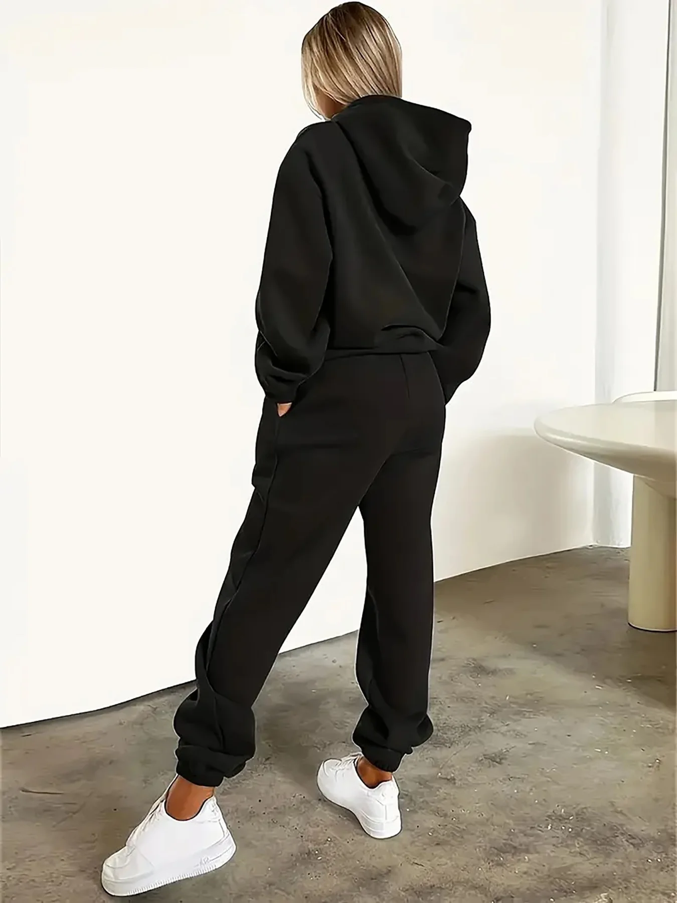 Tuta da donna 2 pezzi 2026, fe - Women Fashion Styles recensione e prezzo