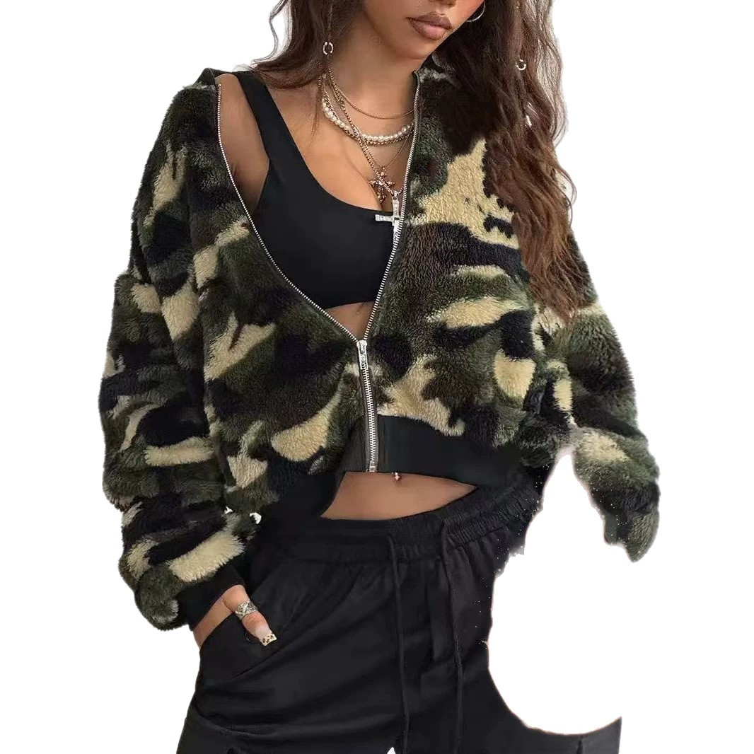Giacca corta in pile mimetico  - Sherpa Coat Women recensione e prezzo