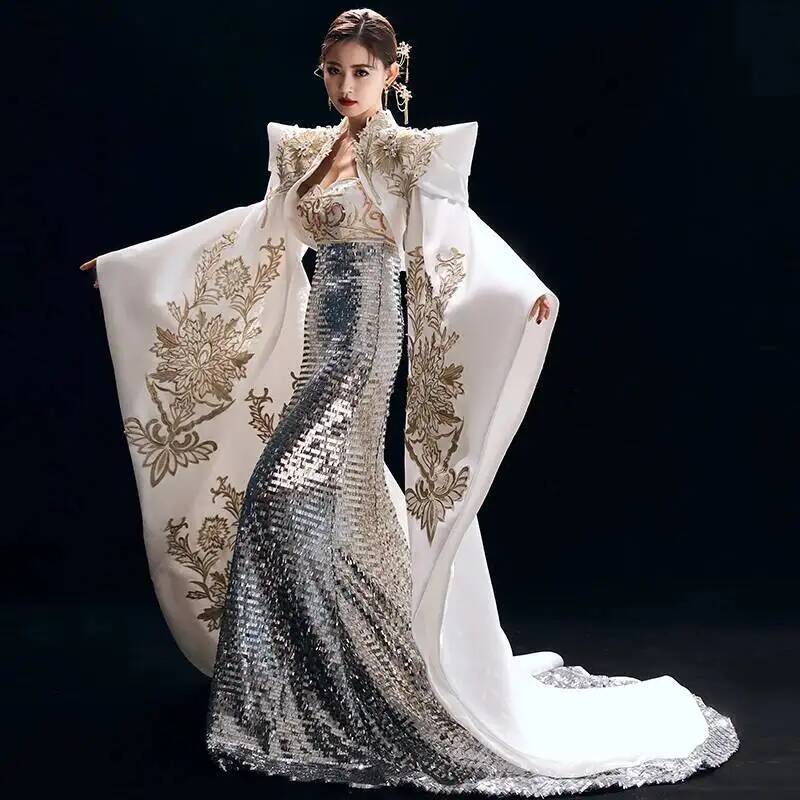 Formale L'abito dell'ospite è  - Women Queen Fashion recensione e prezzo