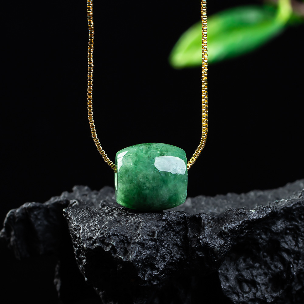 Ciondolo con perline di giada  - Women'S Fashion Jewellery recensione e prezzo