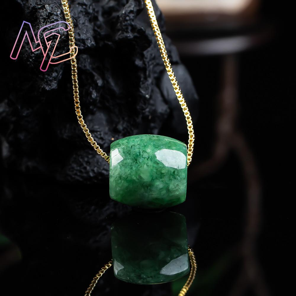 Ciondolo con perline di giada  - Women'S Fashion Jewellery recensione e prezzo